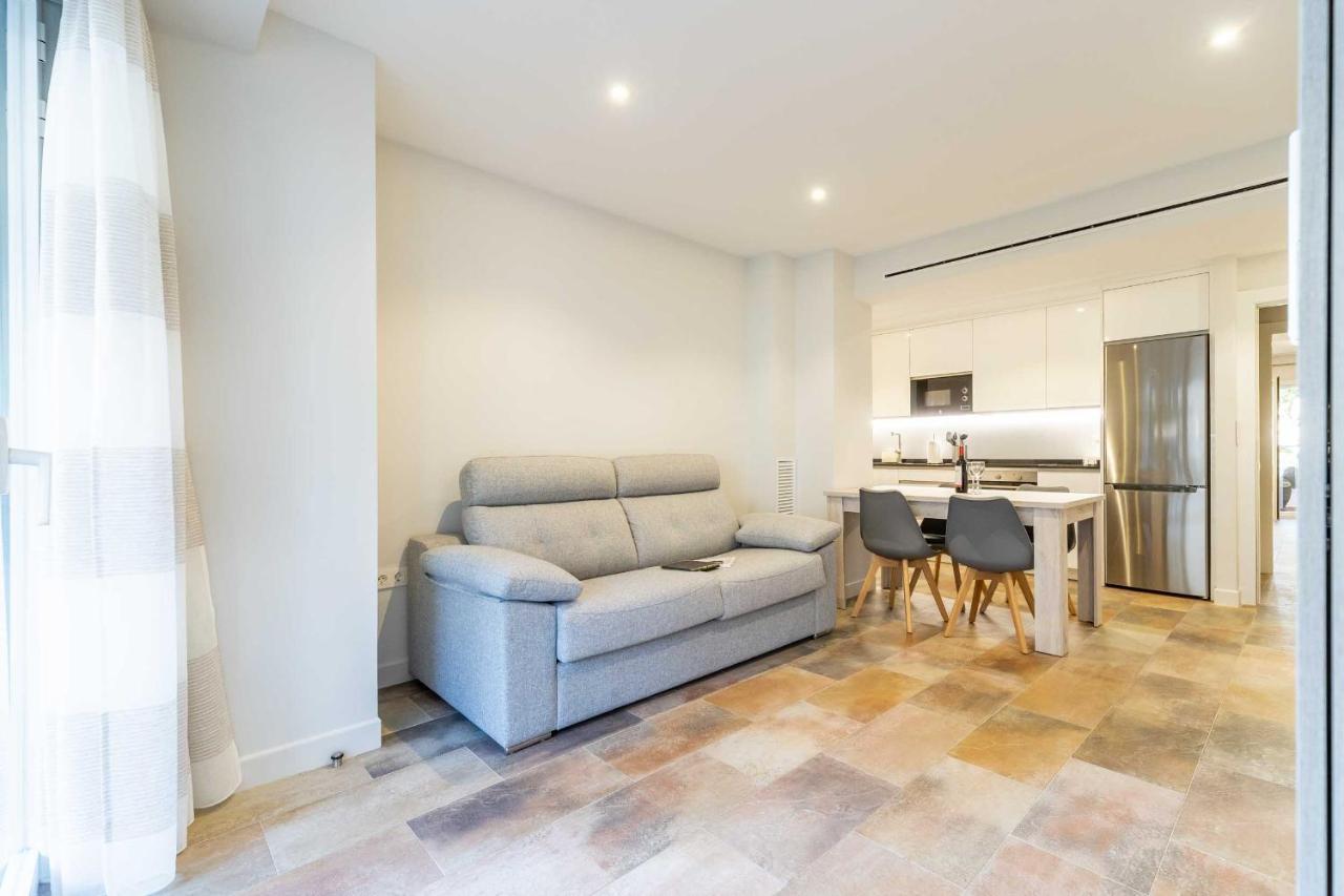 Apartamentos Dr28 A 250 M De La Playa フエンヒロラ エクステリア 写真