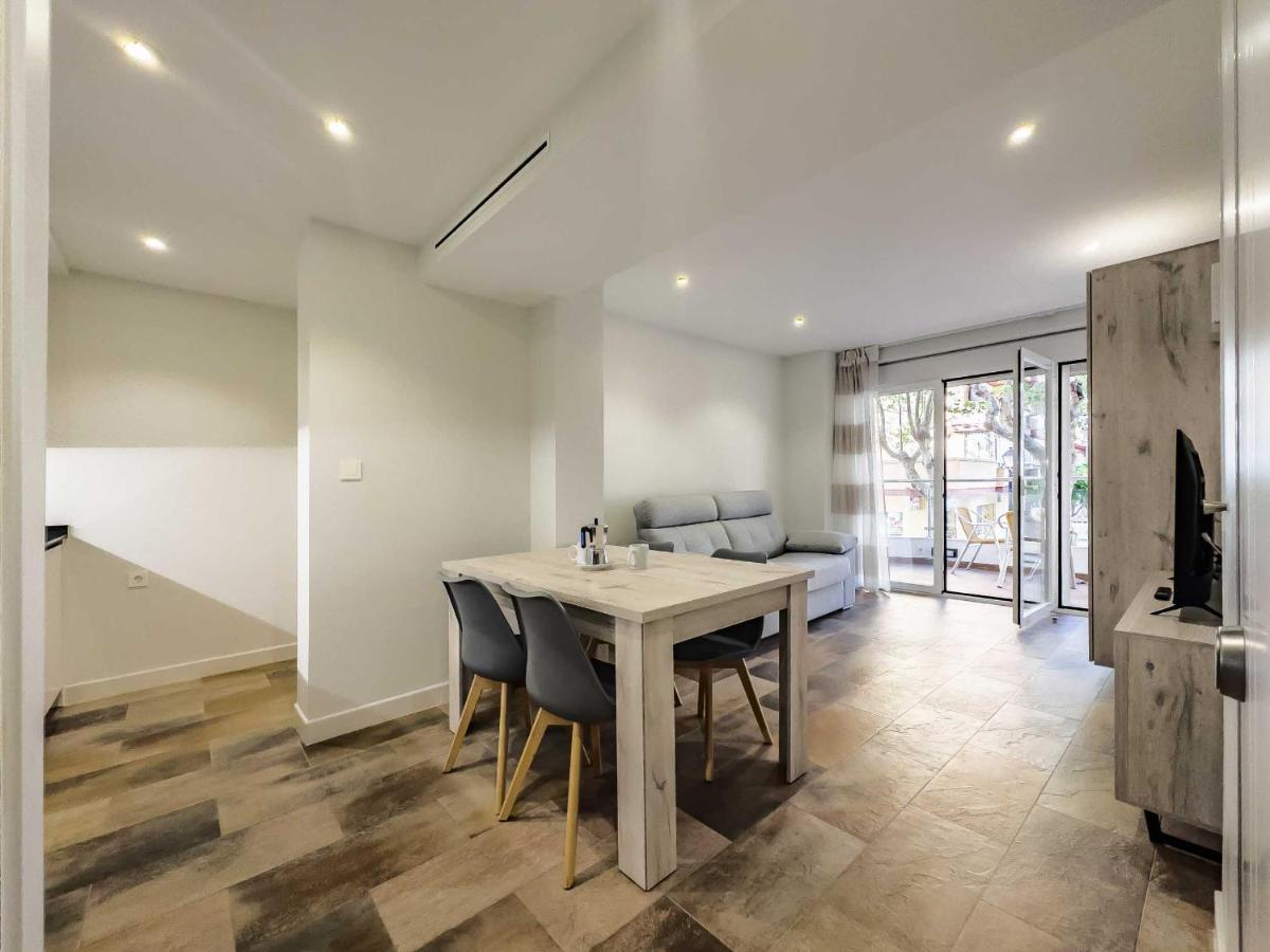 Apartamentos Dr28 A 250 M De La Playa フエンヒロラ エクステリア 写真