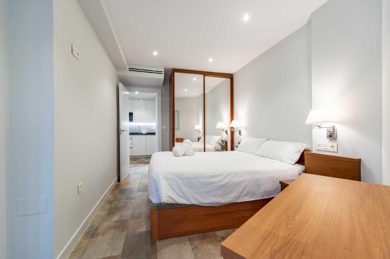 Apartamentos Dr28 A 250 M De La Playa フエンヒロラ エクステリア 写真