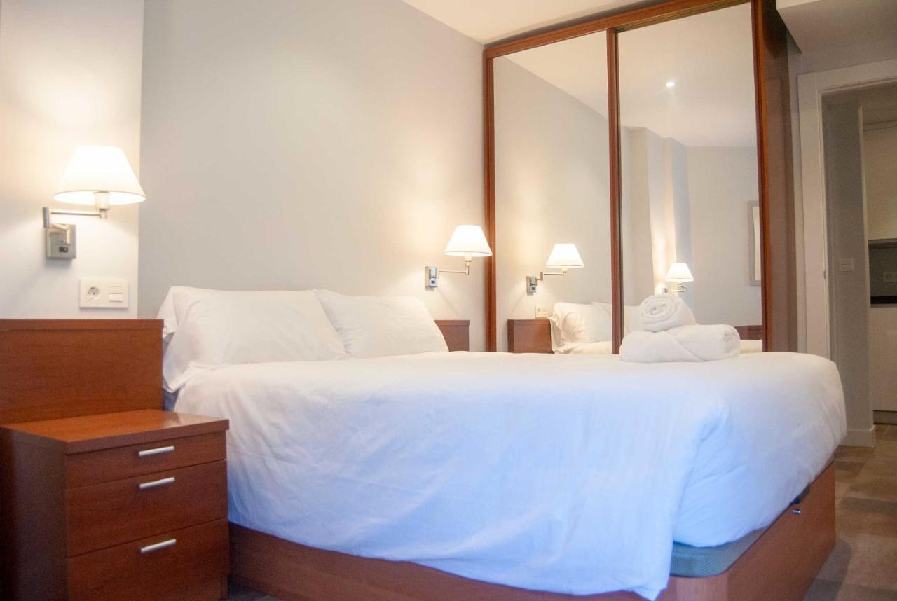Apartamentos Dr28 A 250 M De La Playa フエンヒロラ エクステリア 写真